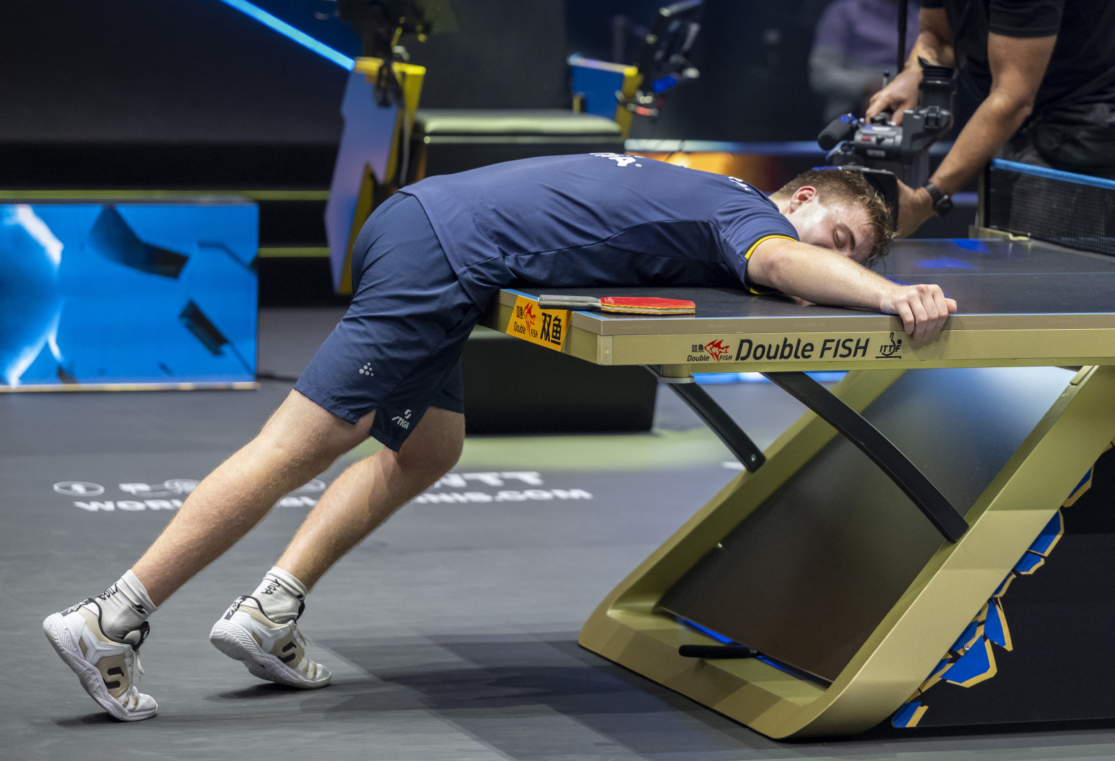 han ger allt - men så finns det en segerpott på 12 miljoner. i Hongkong där Truls Möregårdh spelar nu. Foto: Johan Nilsson, TT