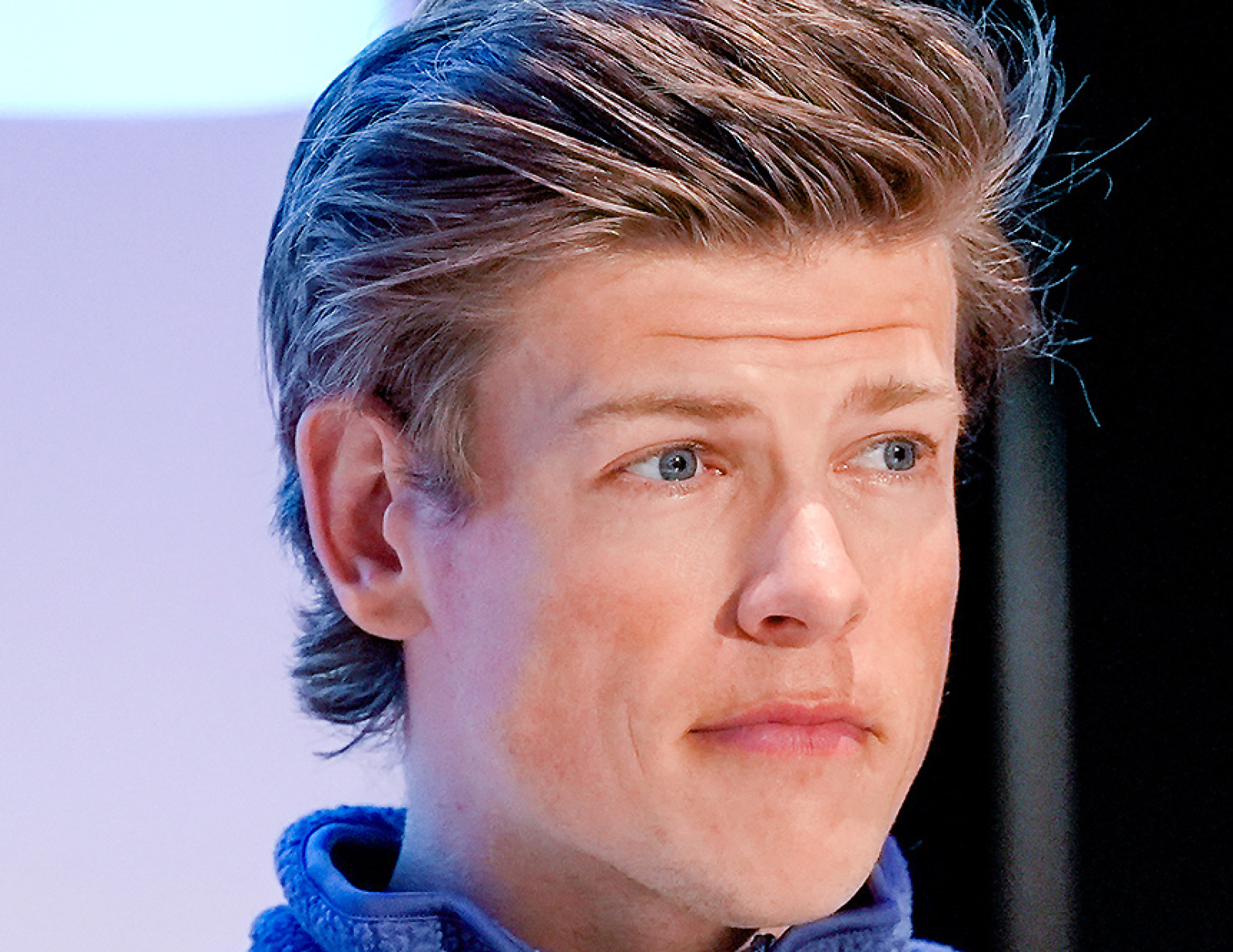 Om det så är sprint ekller långlopp så är johannes Kläbo först.