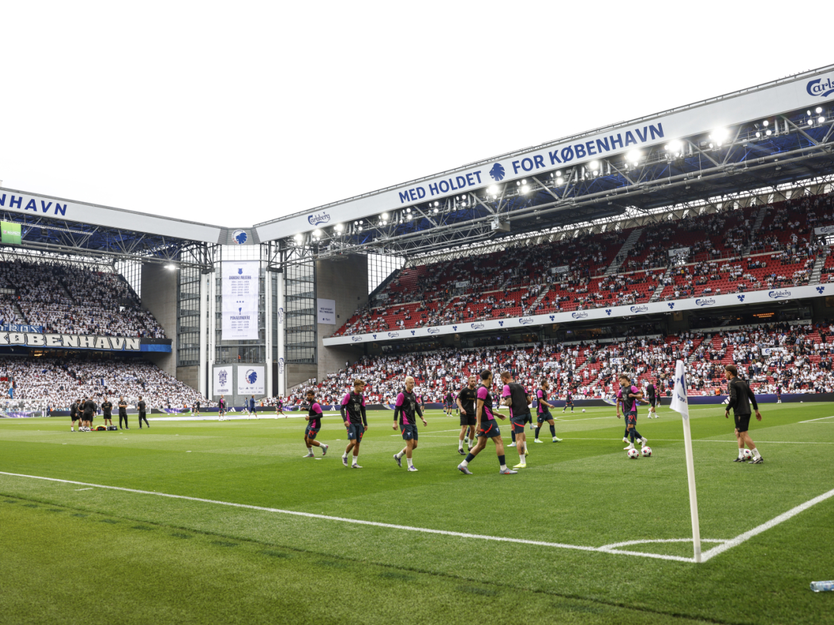 Klassiska Parken i Köpenhamn - arenan för FCK, storlaget fram tills nu . Nu är besvikelsen total bland många danskar i huvudstan. Foto: Johan Nilsson / TT