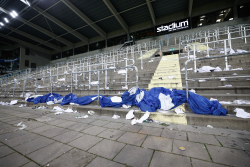 IFK Norrköping i förfall. läktarna tomma och frågan är när de fylls igen. Foto: Stefan Jerrevång / TT