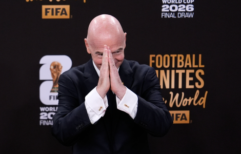 Gianni Infantino öveerträffade sig själv, men så var ju självaste Herr Trump på plats vid VM- lottningeni Kennedy Center i Washington, Foto: Julia Demaree Nikhinson. AP Photo,) XAF199