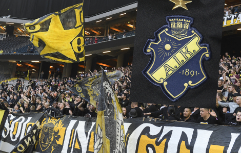 Det som imponerar i AIK är publiktillströmningen. Under 2025 noterades 30 023 åskådare i snitt på Strawberry Arena, vilket var bäst av alla klubbar