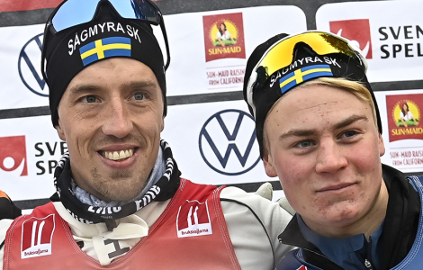Calle Halfvarsson och Alvar Myhlback deltar i et lopp hemma i Bjursås till gagn för Barncancerfonden