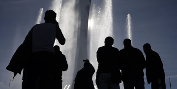 Medlemmar och supportrar kräver större transparens vid spelarövergångar.
